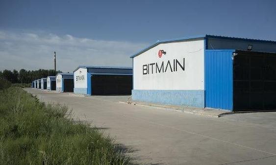 Close-up of a mining rig’s power units efficiently managing energy supply